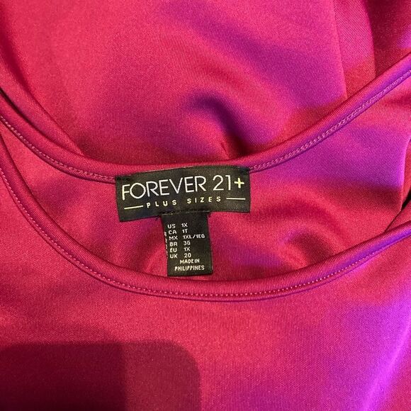 Forever 21 + pink sleeveless dress - Picture 2 of 5